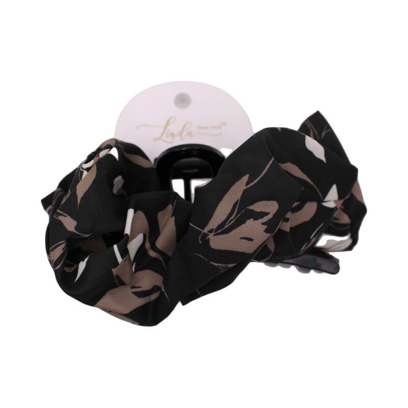 Set de scrunchies estampados en tonos neutros